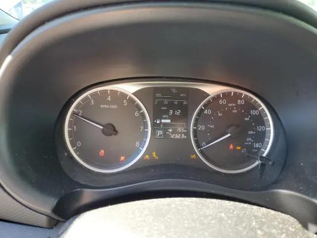 2021 NISSAN KICKS S  