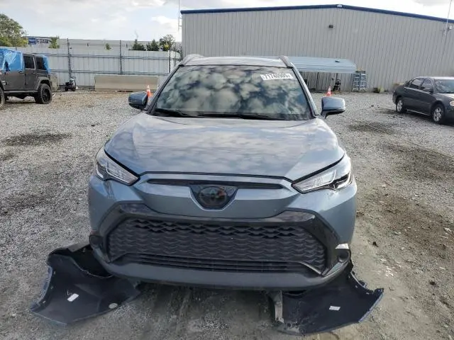 2024 TOYOTA COROLLA CROSS SE  