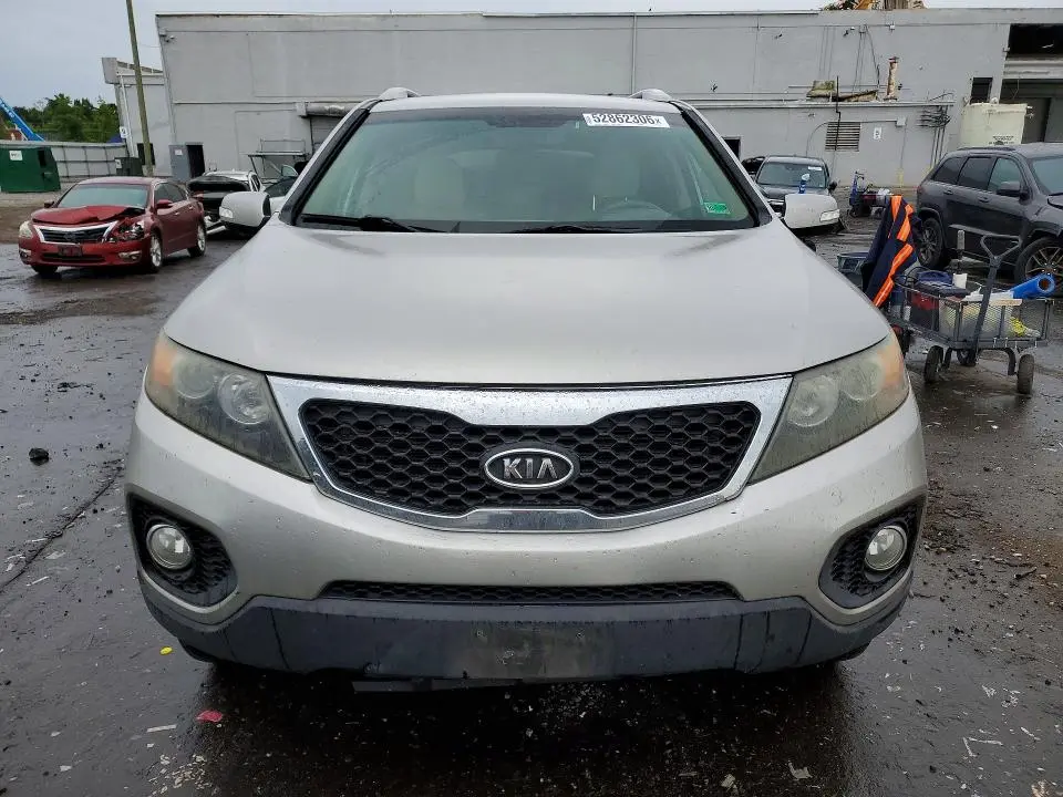 2012 KIA SORENTO LX  