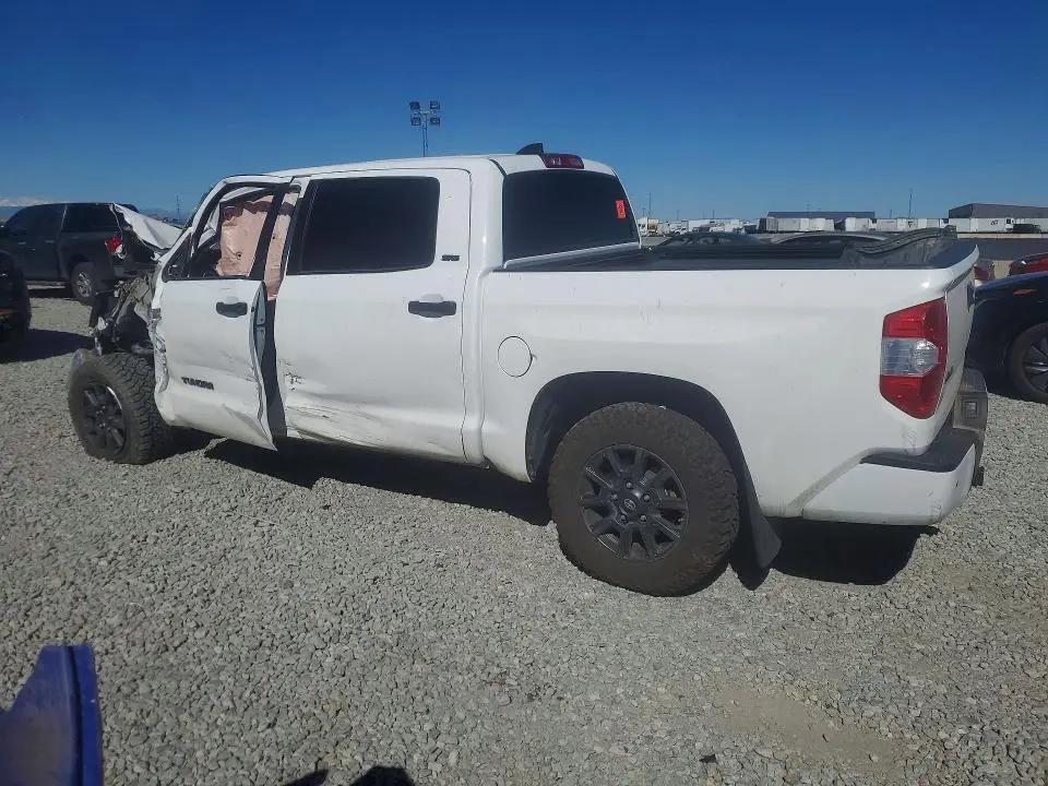 2021 TOYOTA TUNDRA SR5  