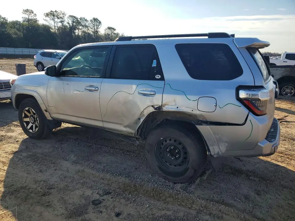 2019 TOYOTA 4RUNNER SR5/SR5 PREMIUM  
