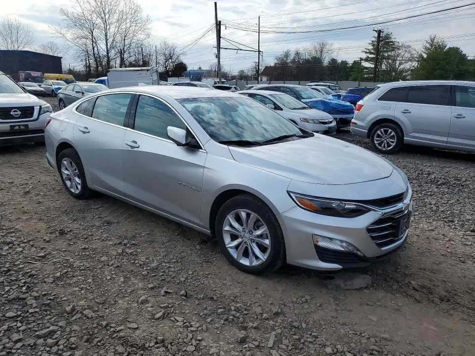 2022 CHEVROLET MALIBU LT  
