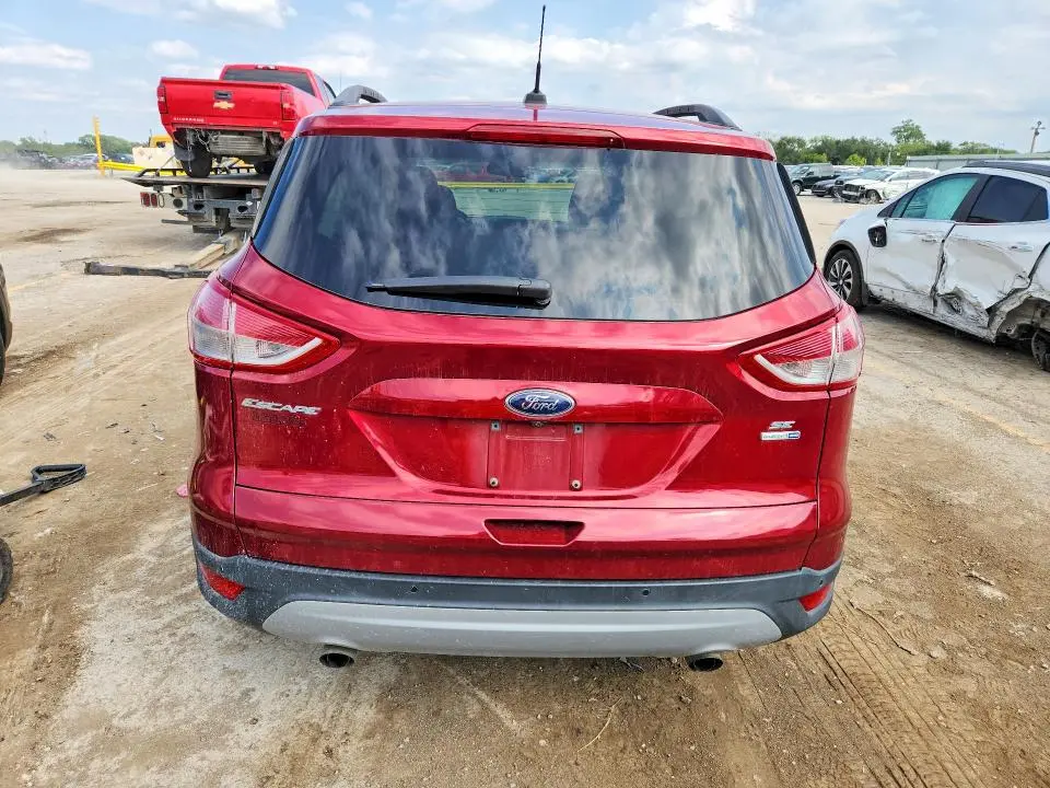 2016 FORD ESCAPE SE  
