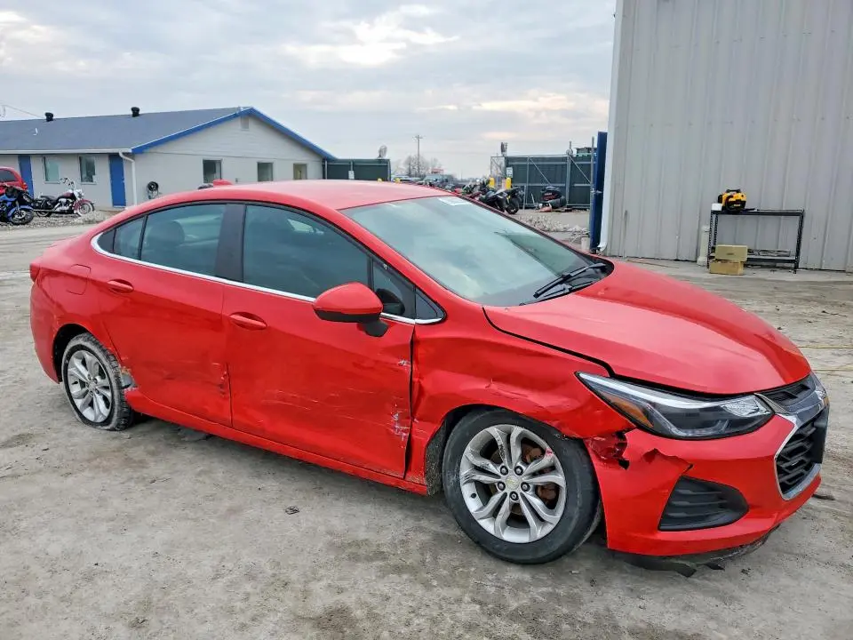 2019 CHEVROLET CRUZE LT  