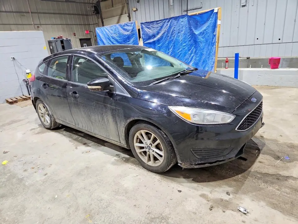 2016 FORD FOCUS SE  