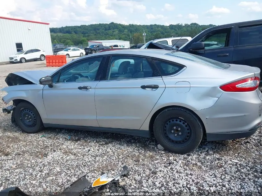 2013 FORD FUSION S