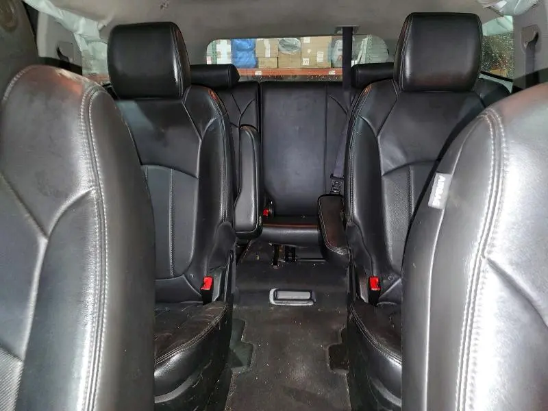 2013 CHEVROLET TRAVERSE LTZ  