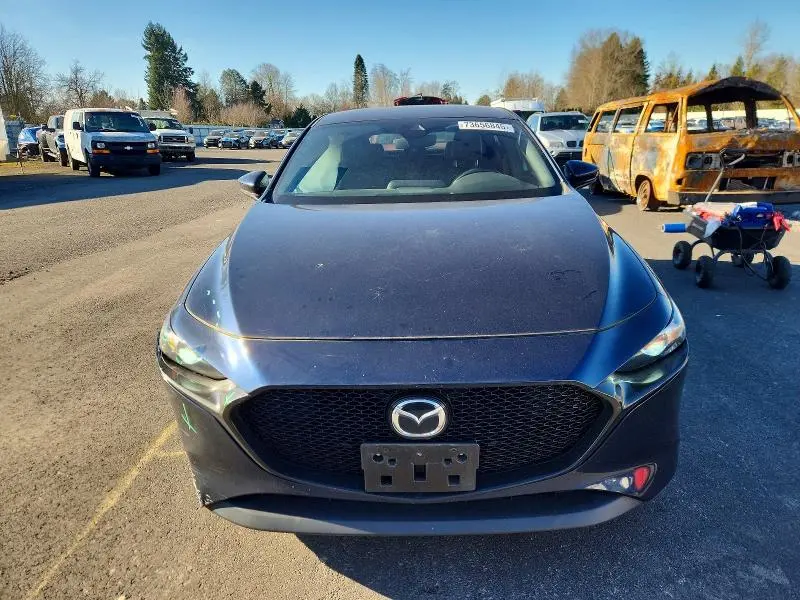 2022 MAZDA 3 SELECT  