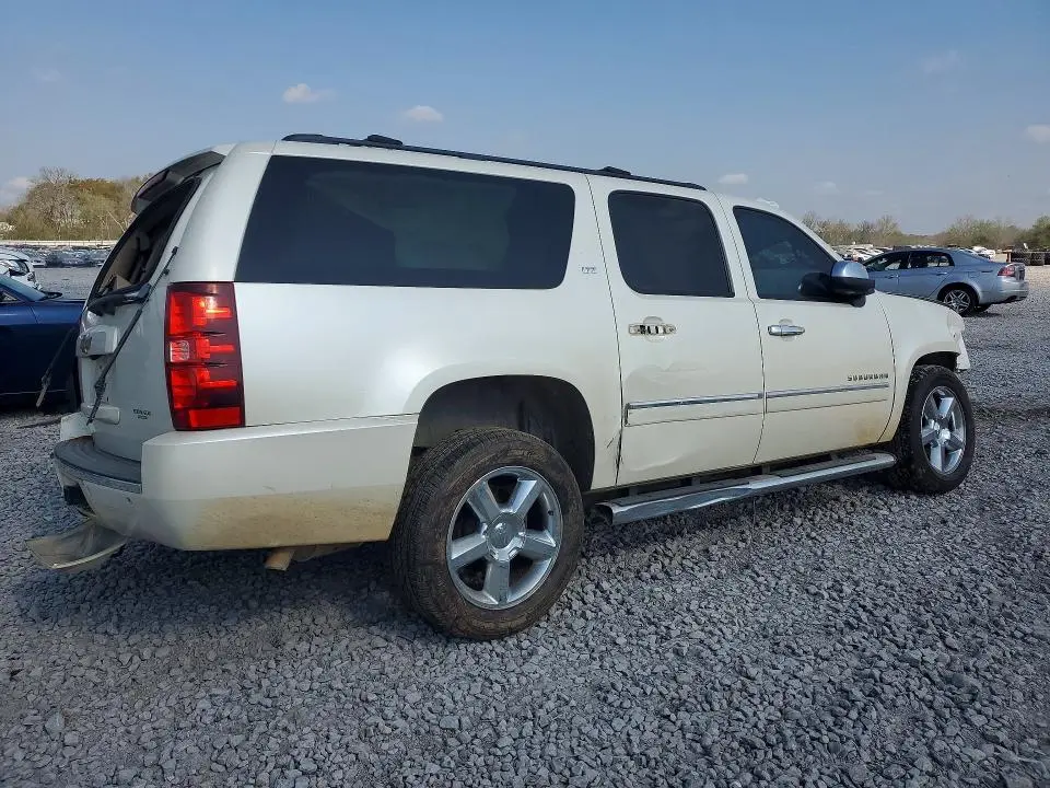 2013 CHEVROLET SUBURBAN C1500 LTZ  