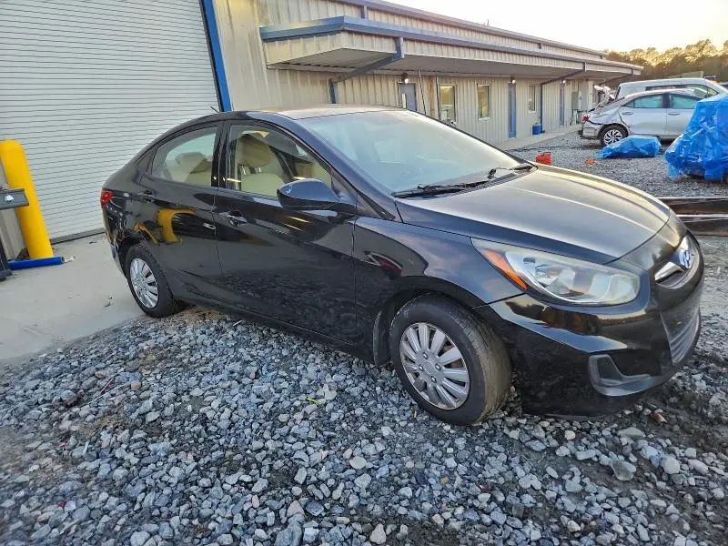 2013 HYUNDAI ACCENT GLS  