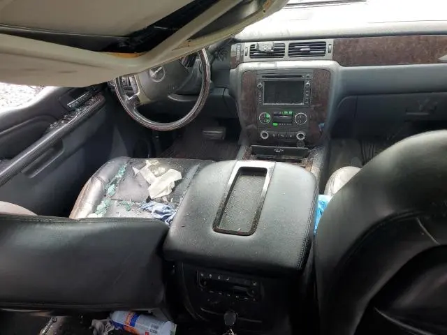 2011 GMC YUKON DENALI  