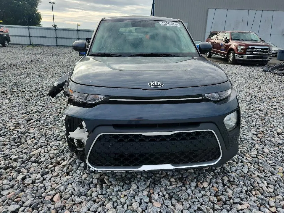 2021 KIA SOUL LX  