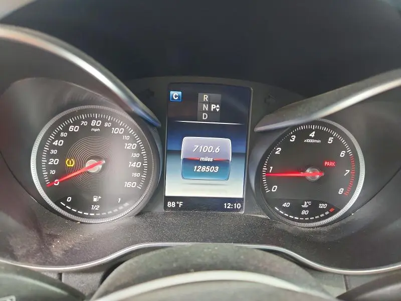 2017 MERCEDES-BENZ C 300  