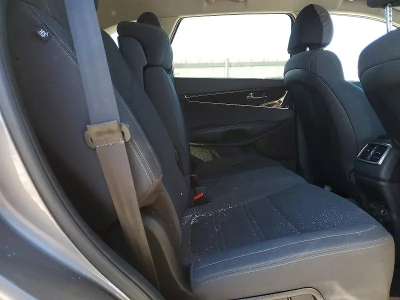 2019 KIA SORENTO L  