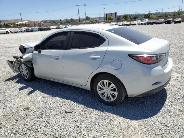 2019 TOYOTA YARIS L  