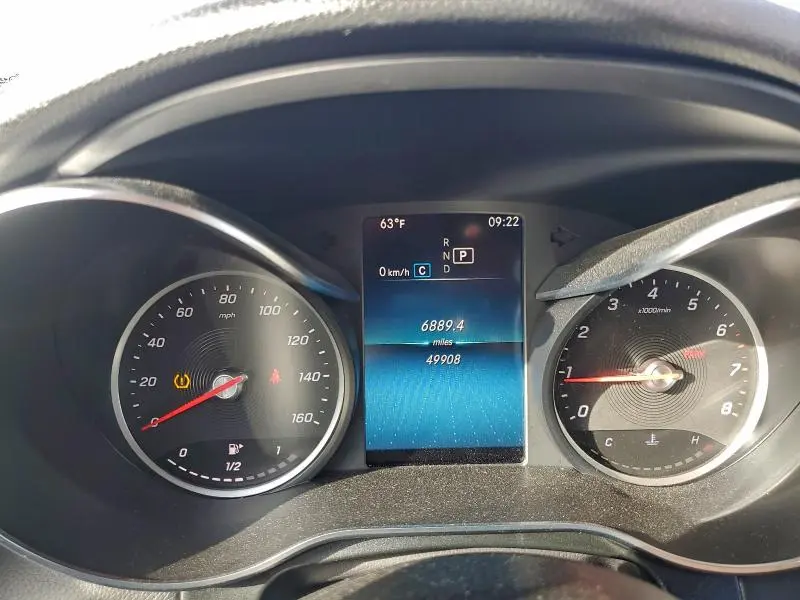 2021 MERCEDES-BENZ GLC 300  