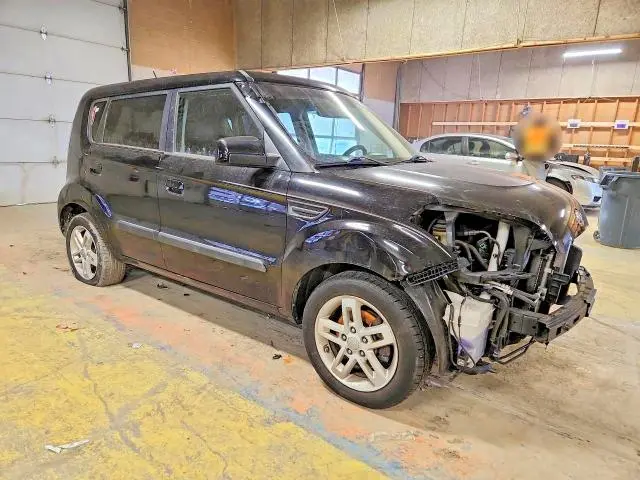 2010 KIA SOUL +  