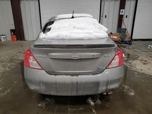 2014 NISSAN VERSA S  