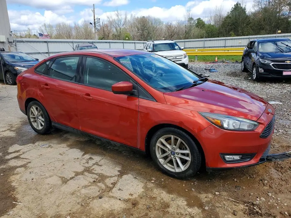 2018 FORD FOCUS SE  