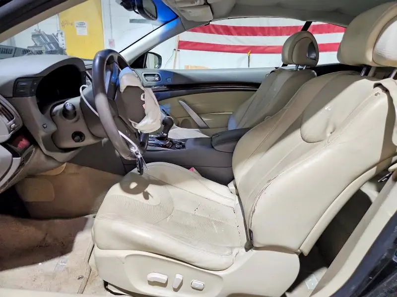 2010 INFINITI G37 BASE  