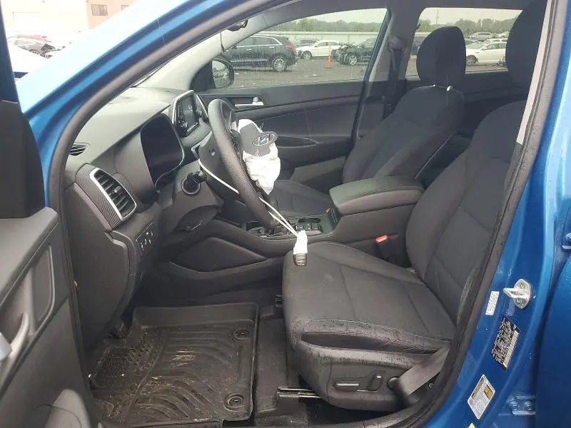 2020 HYUNDAI TUCSON SEL  