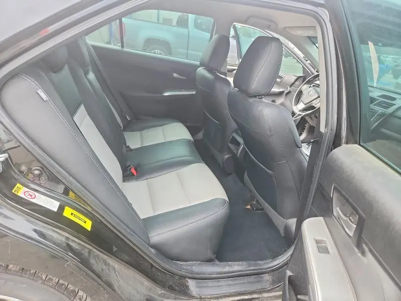 2012 TOYOTA CAMRY SE  