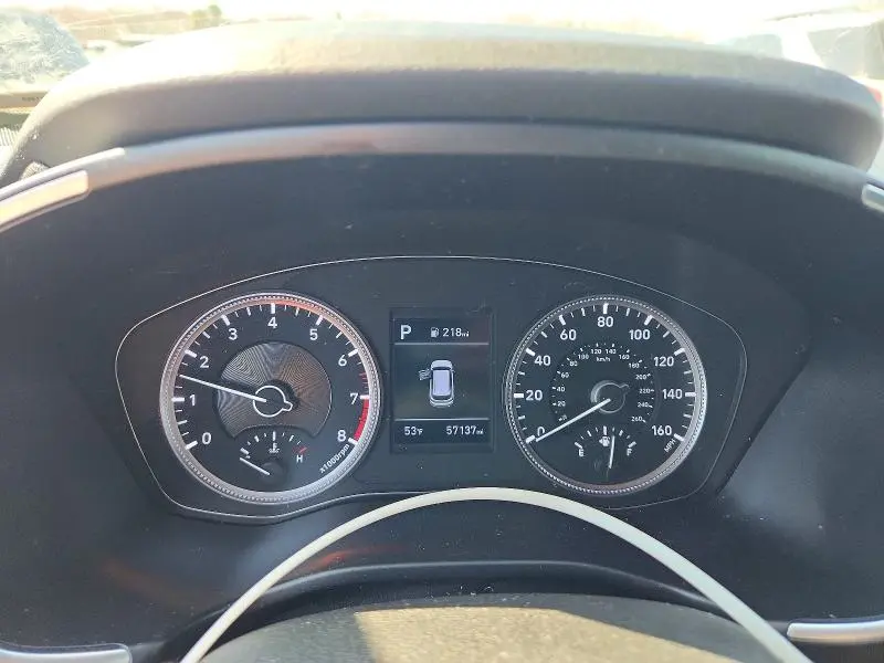 2019 HYUNDAI SANTA FE SE  