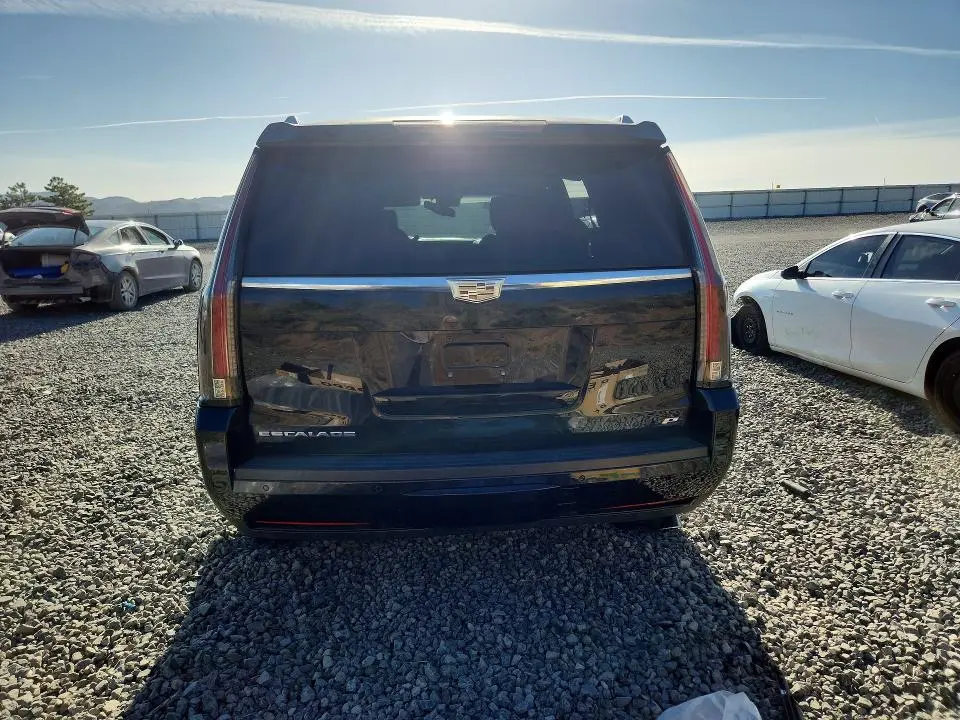 2016 CADILLAC ESCALADE PLATINUM  