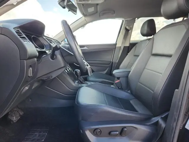 2020 VOLKSWAGEN TIGUAN SE  