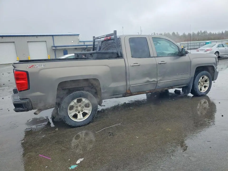 2017 CHEVROLET SILVERADO K1500 LT  