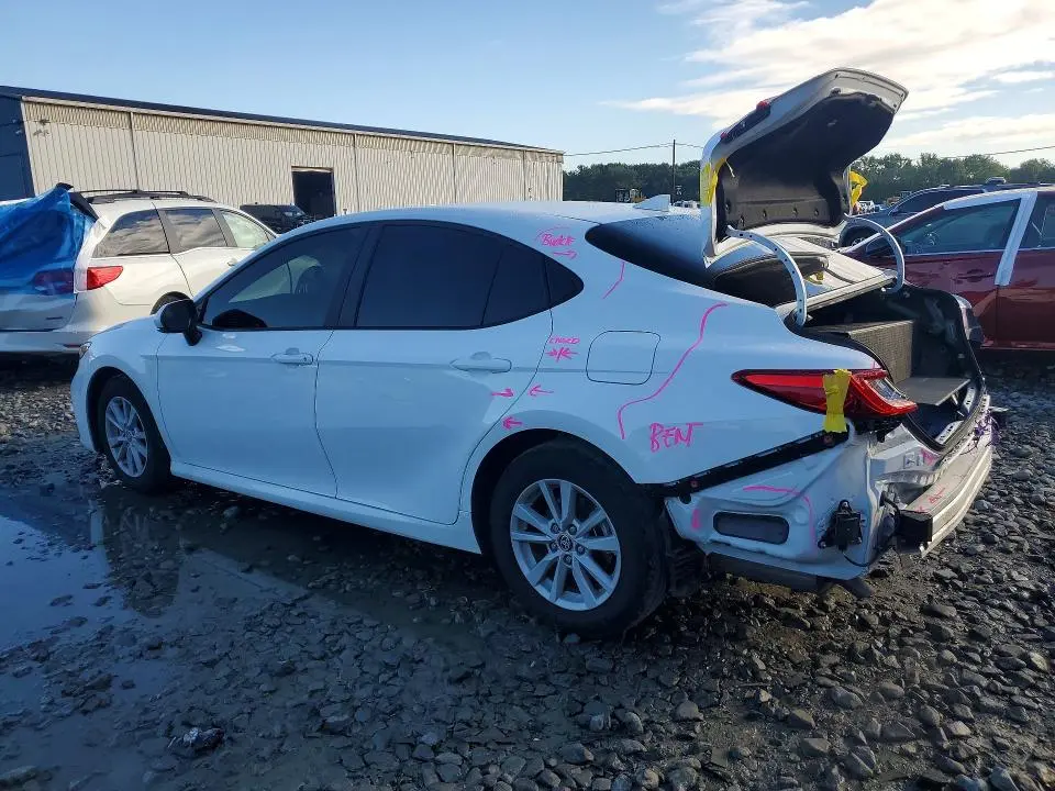2026 TOYOTA CAMRY LE  
