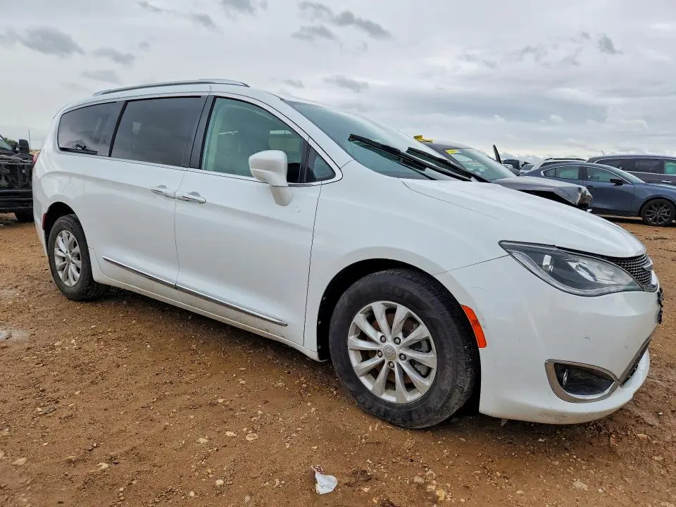 2019 CHRYSLER PACIFICA TOURING L  