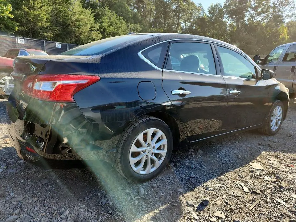 2019 NISSAN SENTRA SV  