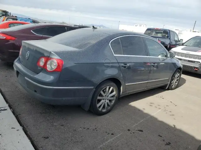 2010 VOLKSWAGEN PASSAT KOMFORT  