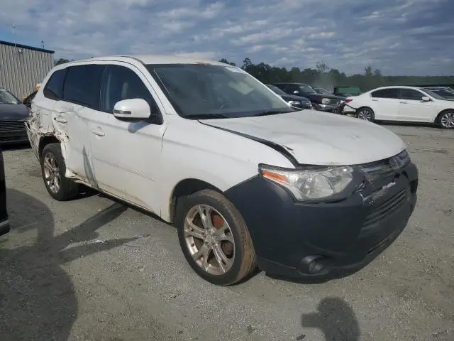 2014 MITSUBISHI OUTLANDER SE  