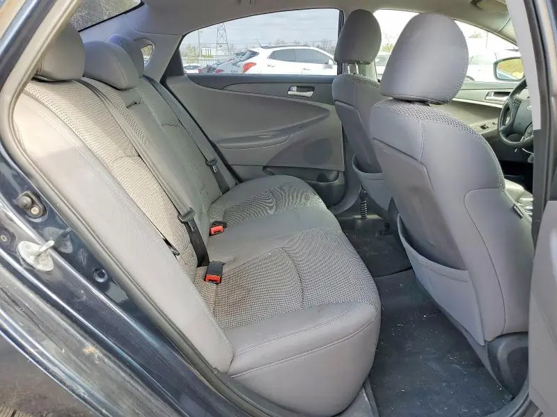 2011 HYUNDAI SONATA GLS  