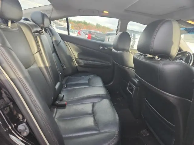 2012 NISSAN MAXIMA S  