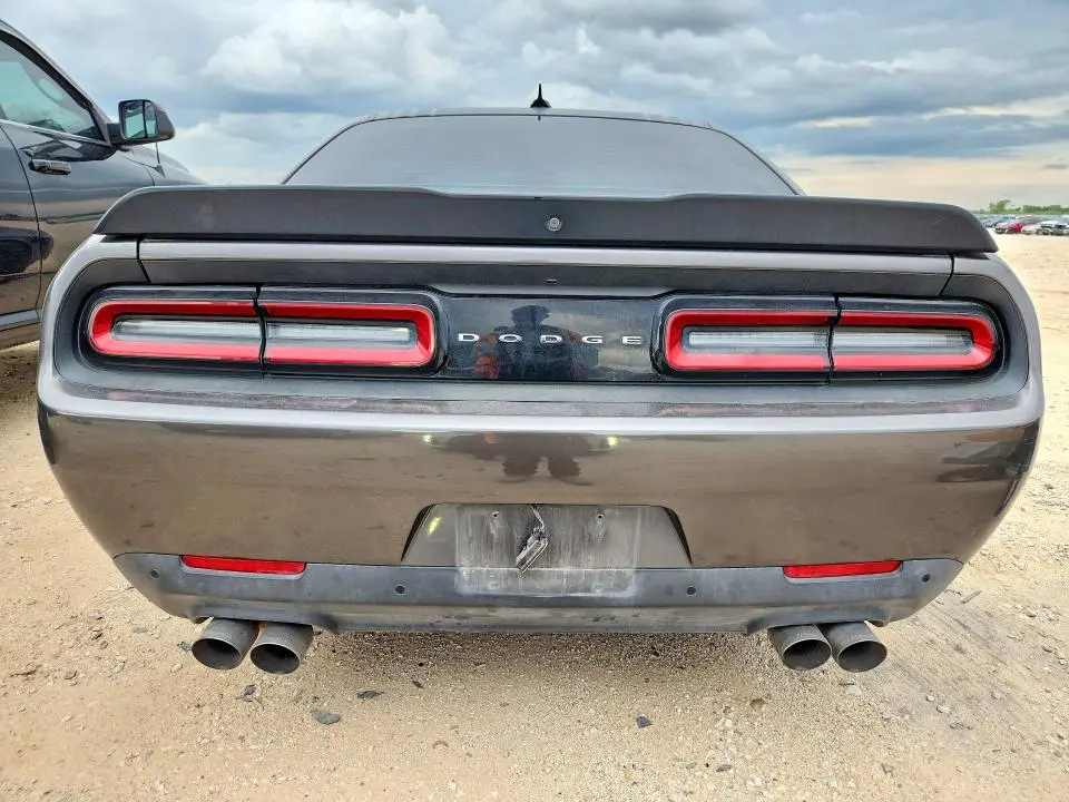 2018 DODGE CHALLENGER R  