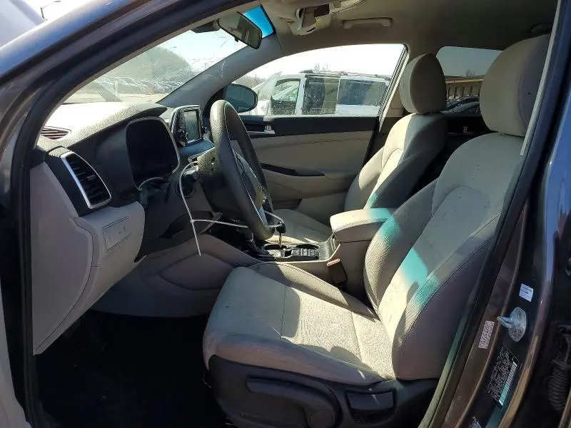 2019 HYUNDAI TUCSON SE  