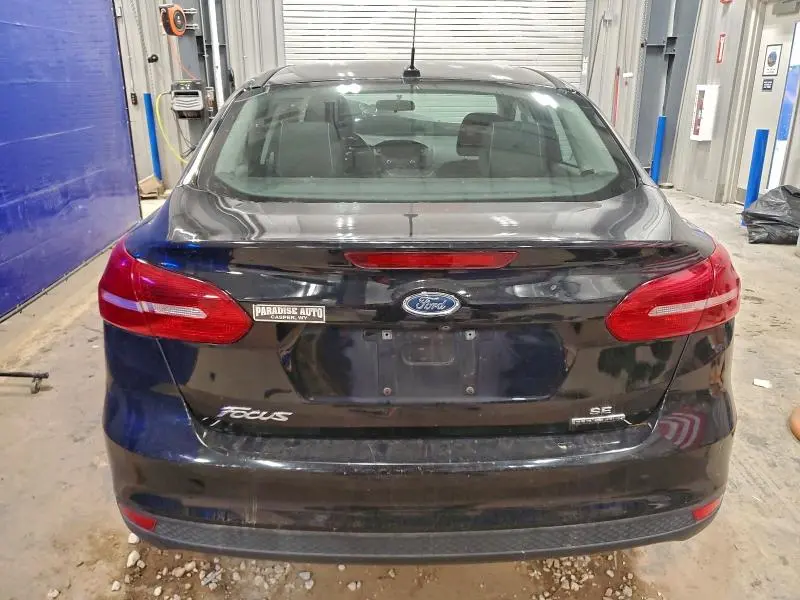 2016 FORD FOCUS SE  