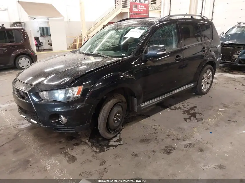 2012 MITSUBISHI OUTLANDER SE