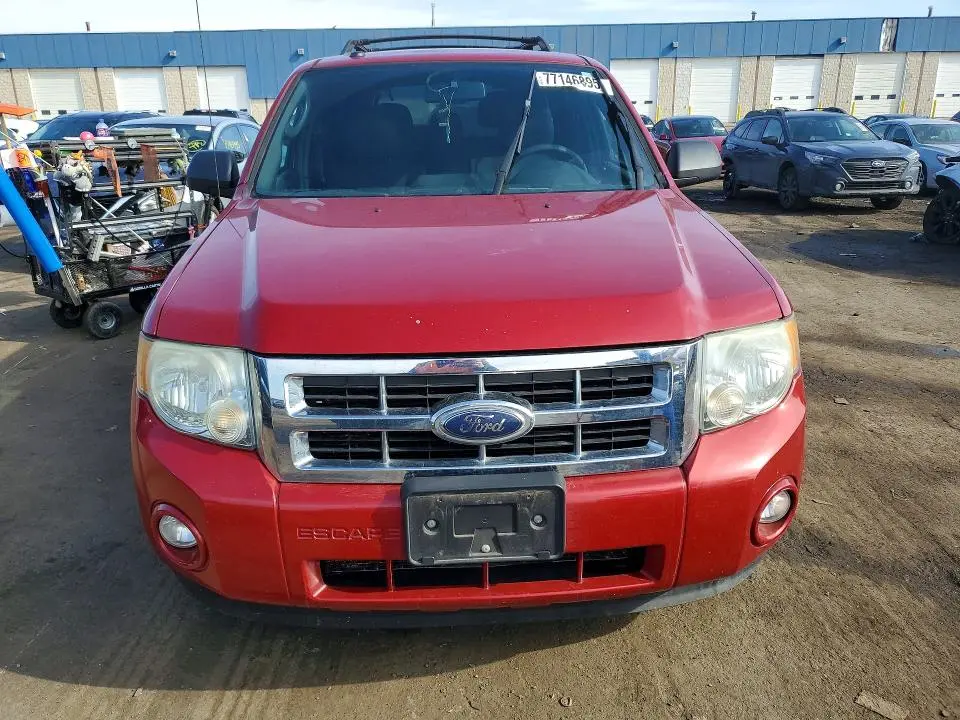 2010 FORD ESCAPE XLT  