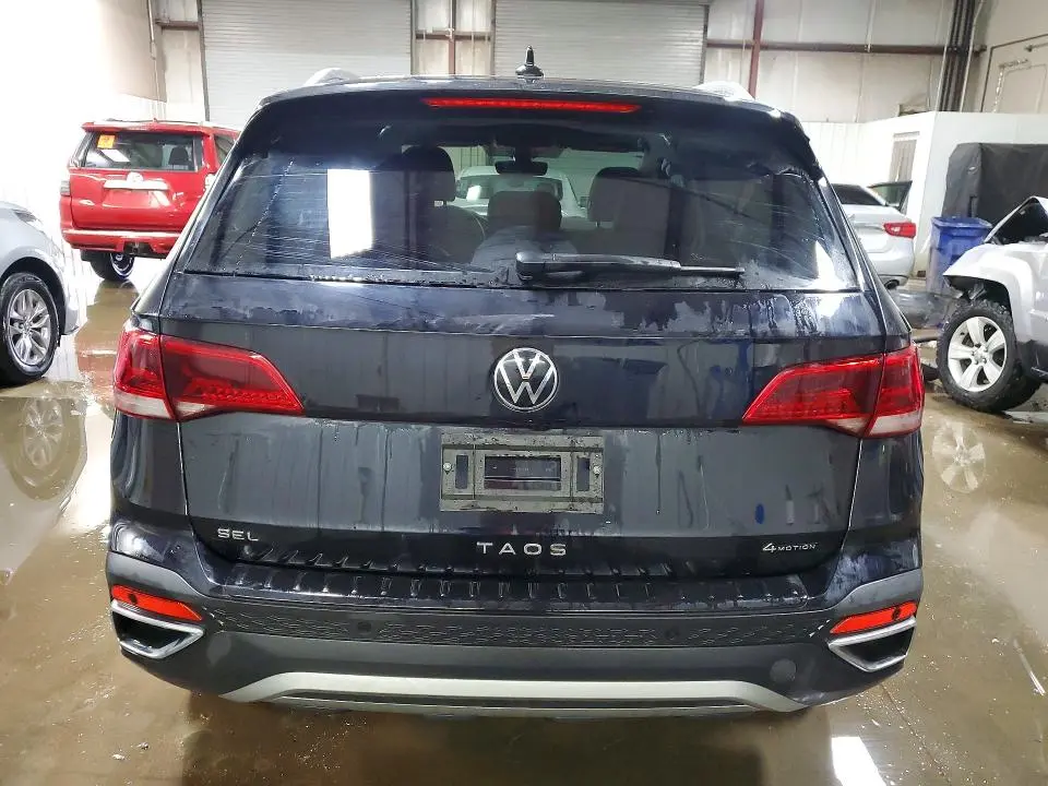 2024 VOLKSWAGEN TAOS SEL  