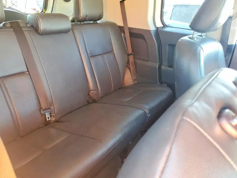 2011 TOYOTA FJ CRUISER BASE  