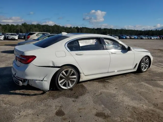 2019 BMW 750 XI