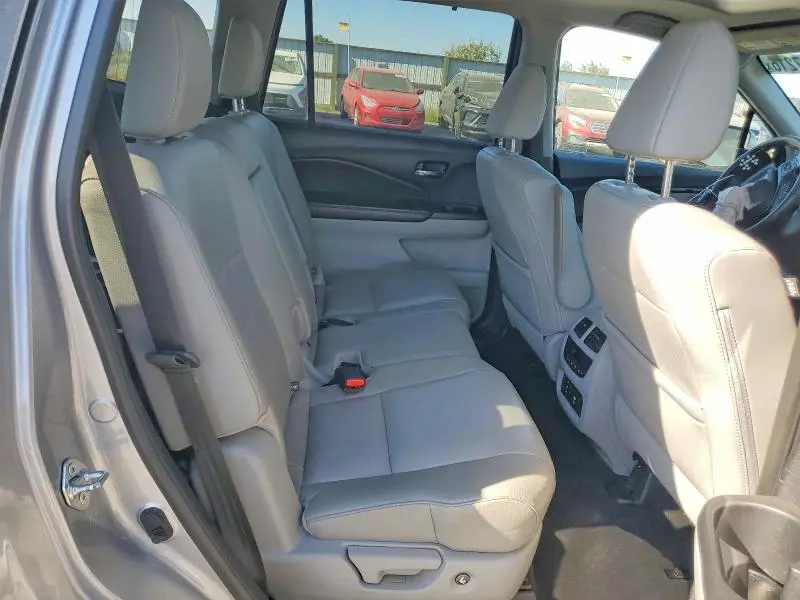 2017 HONDA PILOT TOURING  