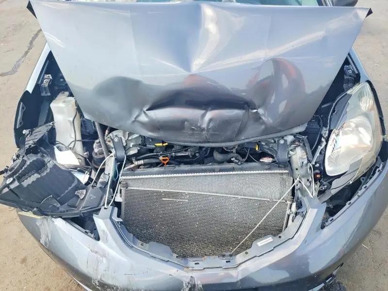 2011 HONDA FIT   