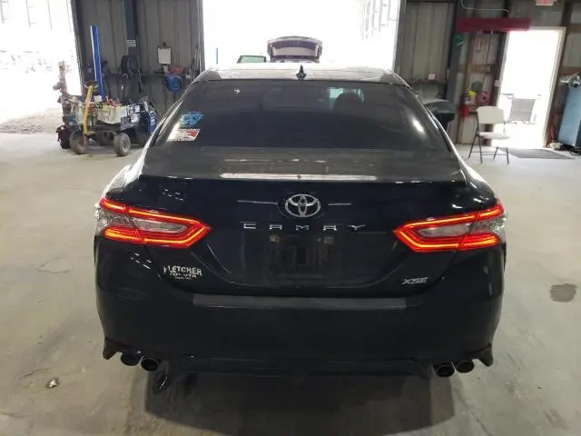 2018 TOYOTA CAMRY XSE  
