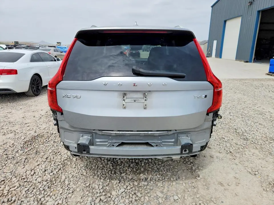 2019 VOLVO XC90 T6 R-DESIGN  