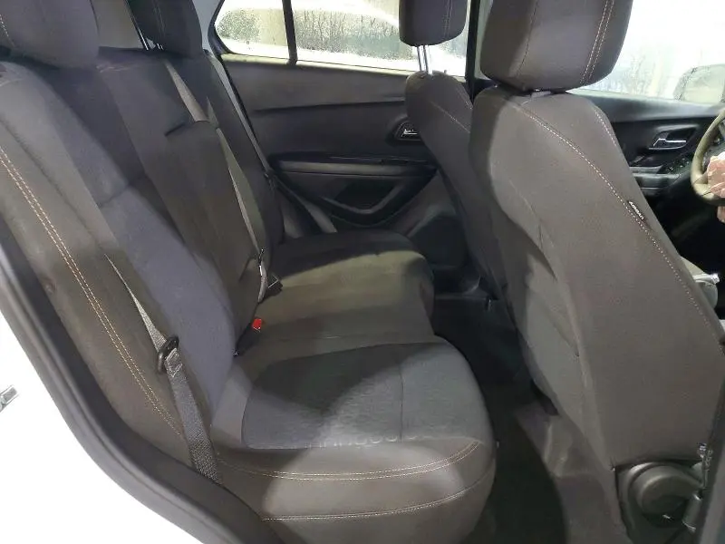 2022 CHEVROLET TRAX LS  